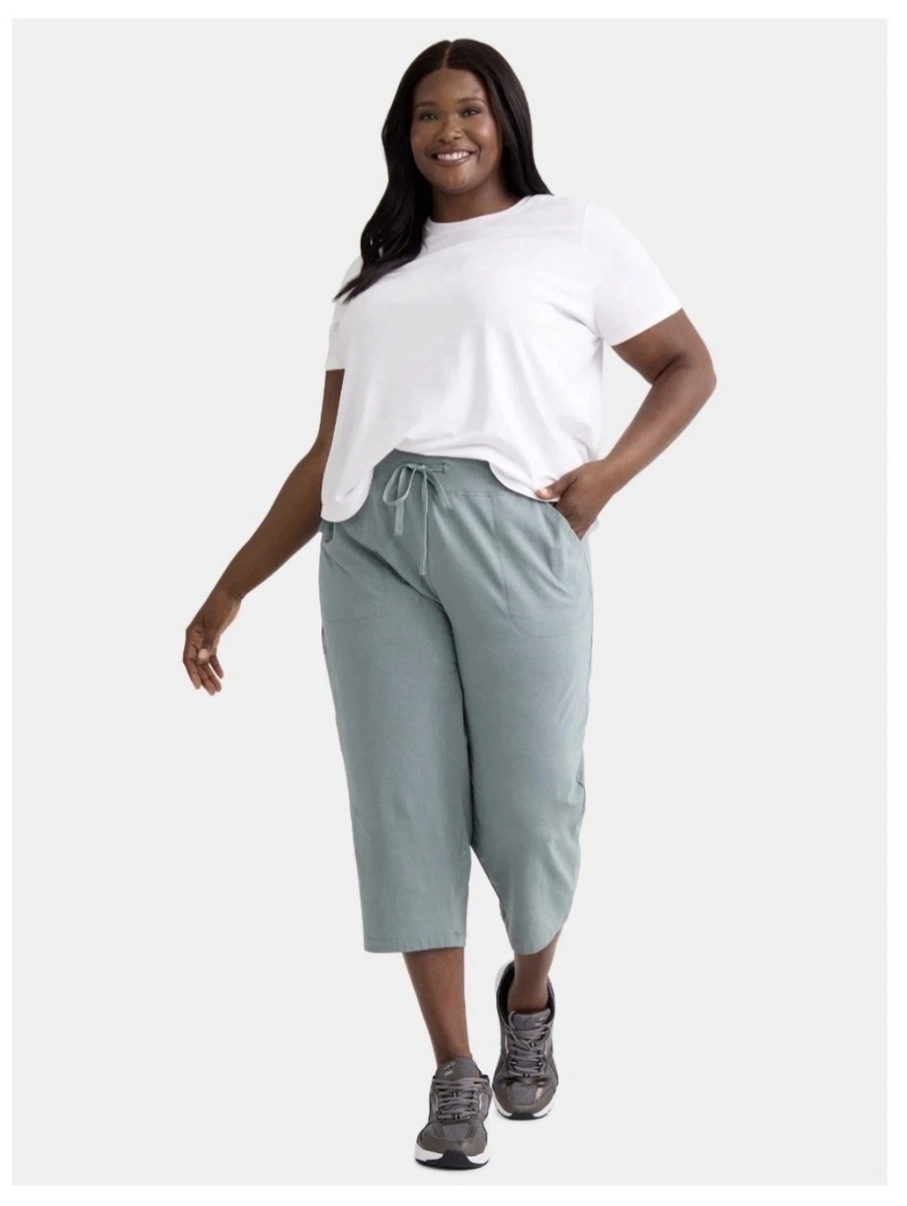 🌚 Athletic Works Plus-Size Cropped Drawstring Capris in Sage Gray